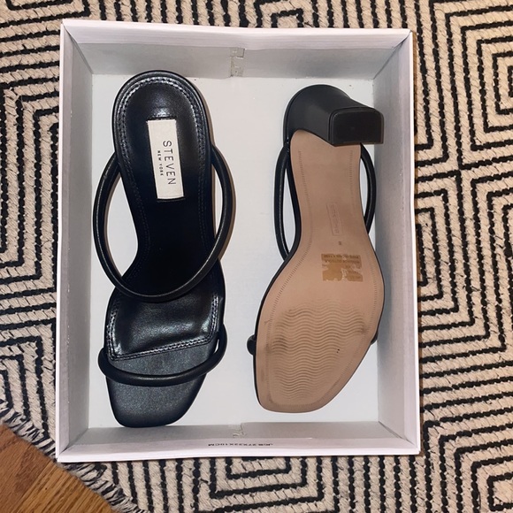 Steve madden heel In all black - Picture 5 of 5